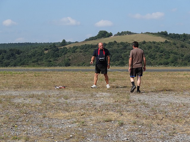 [Quadri DJI Naza F450 Jean-Claude et Pascal2 - Août 2012.]