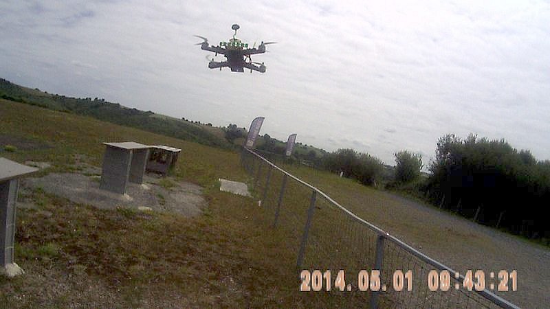 [Fpv racer Pascal1 vs Pascal2 + crash - 1/2 !_1]