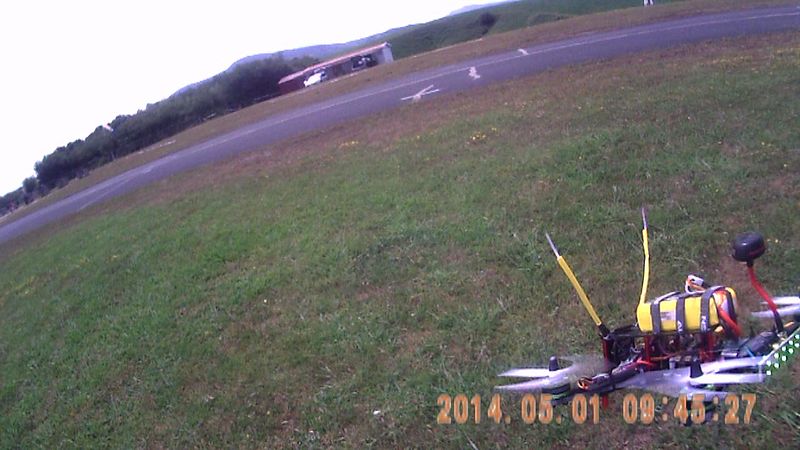 [Fpv racer Pascal1 vs Pascal2 + crash - 1/2 !_6]